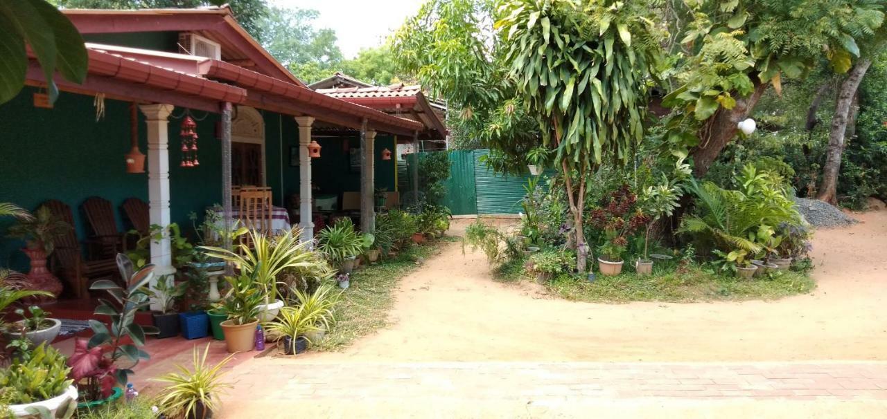 Family Nest Apartment Dambulla Exterior photo